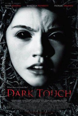 Темное прикосновение / Поцелуй мамочку на ночь / Dark Touch (2013)